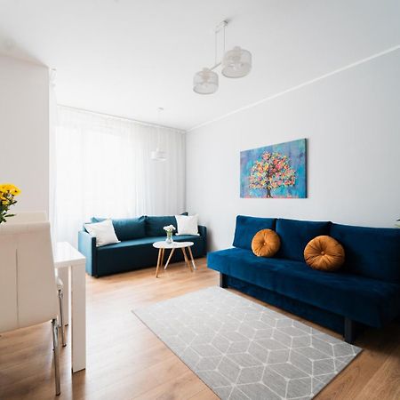Nice Apartment - Near Sky Tower - Private Parking Вроцлав Екстер'єр фото