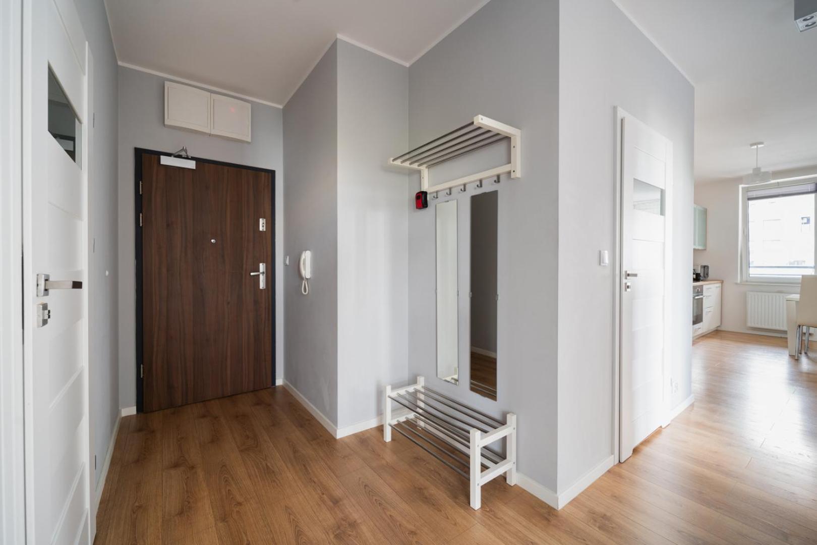 Nice Apartment - Near Sky Tower - Private Parking Вроцлав Екстер'єр фото